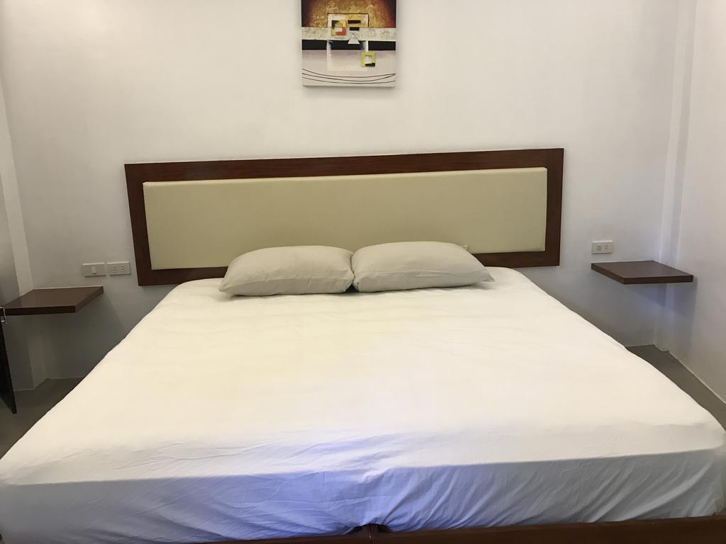 Koko'S Place Diniwid Balabag  Zewnętrze zdjęcie