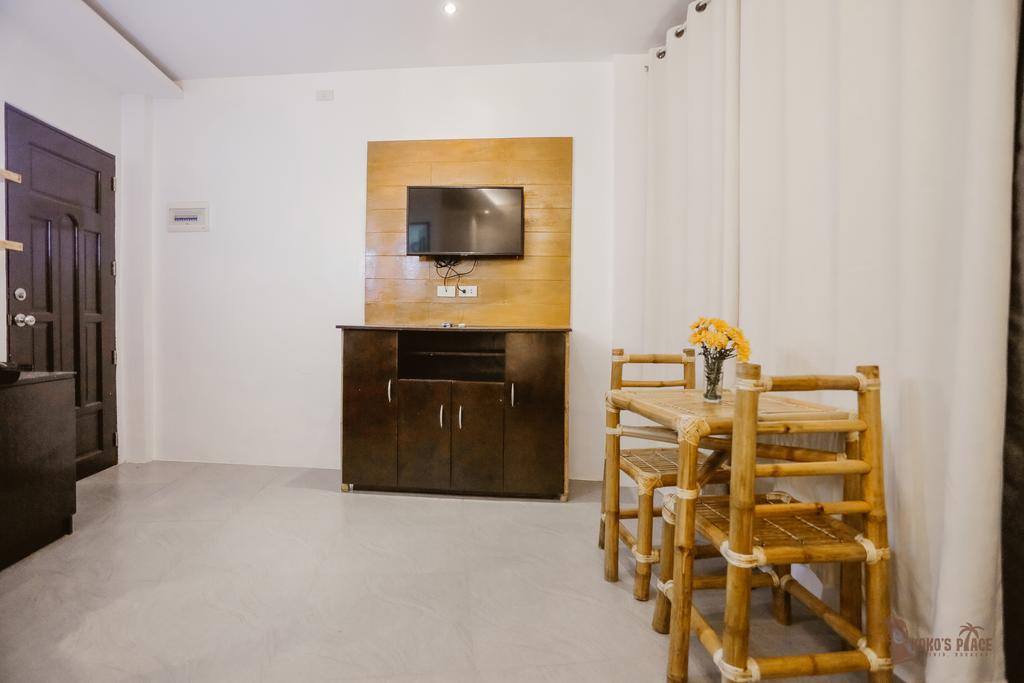 Koko'S Place Diniwid Balabag  Zewnętrze zdjęcie