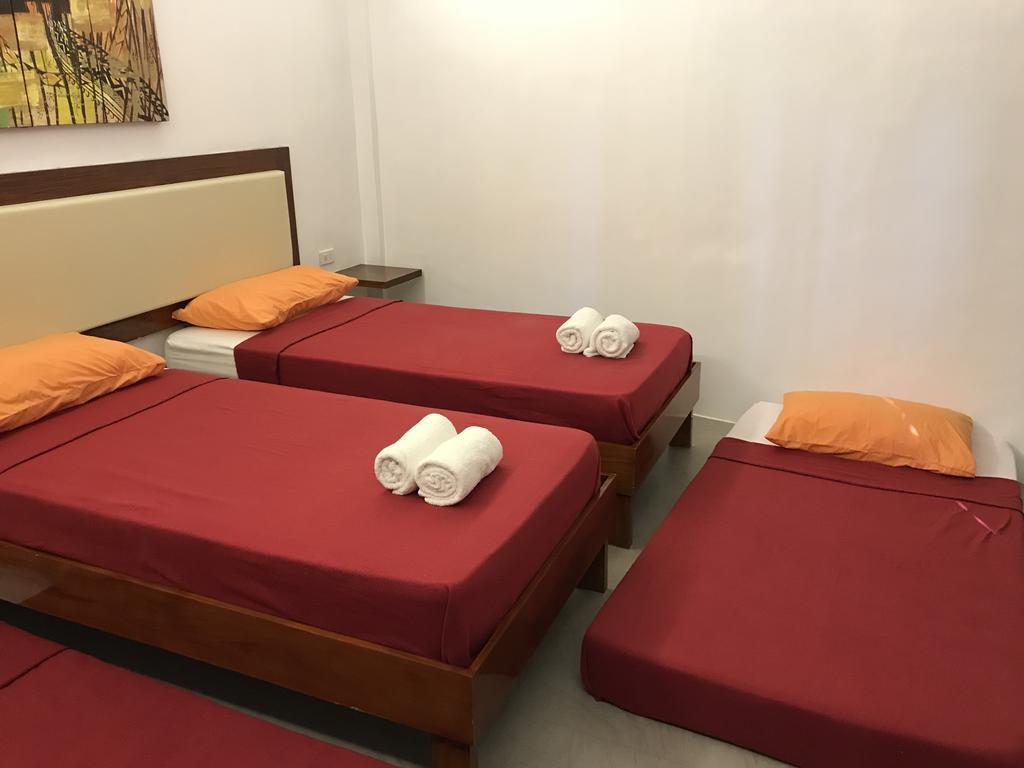 Koko'S Place Diniwid Balabag  Zewnętrze zdjęcie